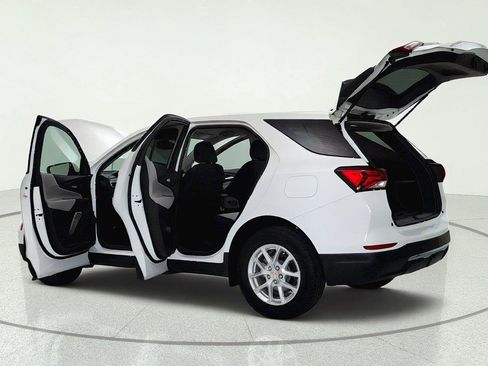 Used 2022 Chevrolet Equinox LT FWD image 12