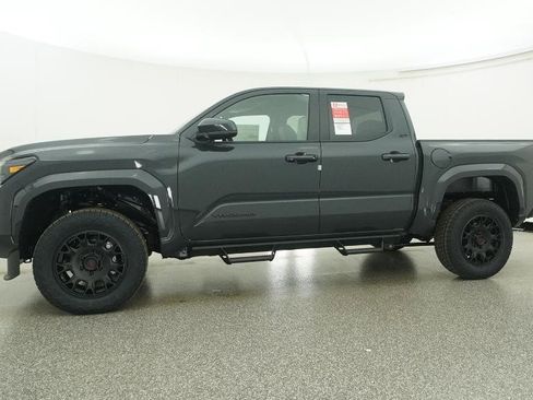 New 2026 Toyota Tacoma SR5 image 13