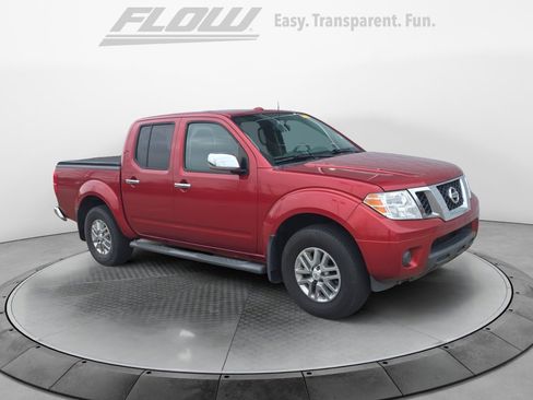 Used 2017 Nissan Frontier SV image 1