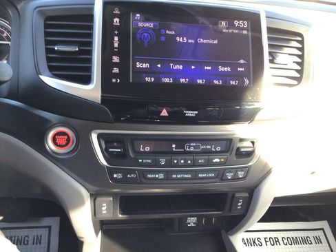 Used 2017 Honda Pilot EX-L image 13