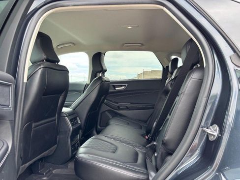 Used 2024 Ford Edge Titanium AWD/4WD image 13