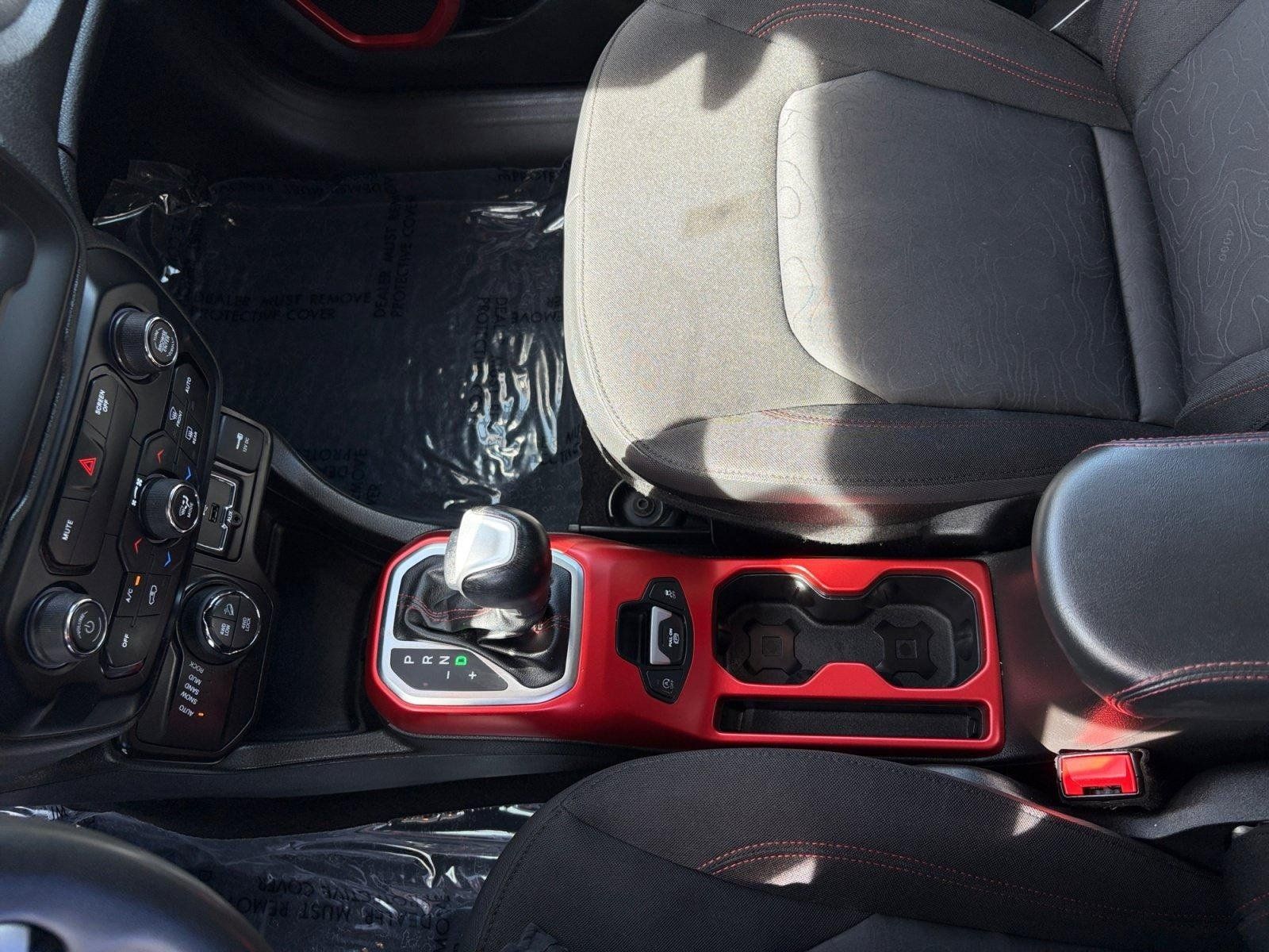 Used 2020 Jeep Renegade Trailhawk AWD/4WD image 18