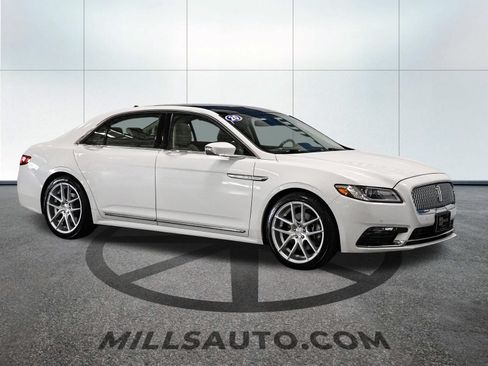 Used 2020 Lincoln Continental AWD w/ Premium Package image 11