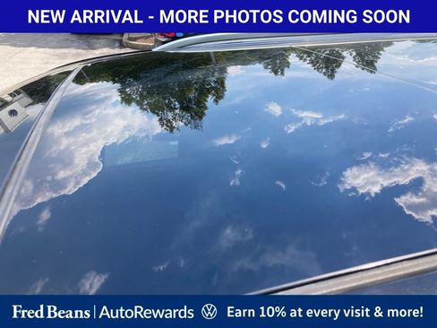 Used 2023 Chevrolet Tahoe LT w/ Luxury Package AWD/4WD image 8