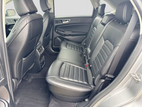 Certified 2023 Ford Edge SEL w/ Convenience Package AWD/4WD image 5