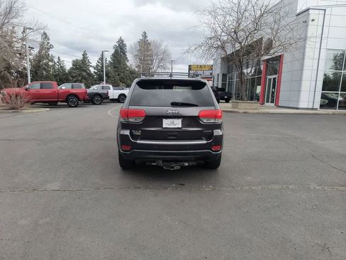 Used 2015 Jeep Grand Cherokee Limited w/ Luxury Group II image 4