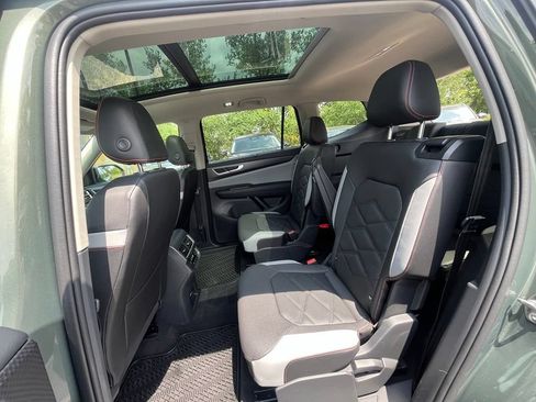 Certified 2026 Volkswagen Atlas Peak Edition AWD/4WD image 24