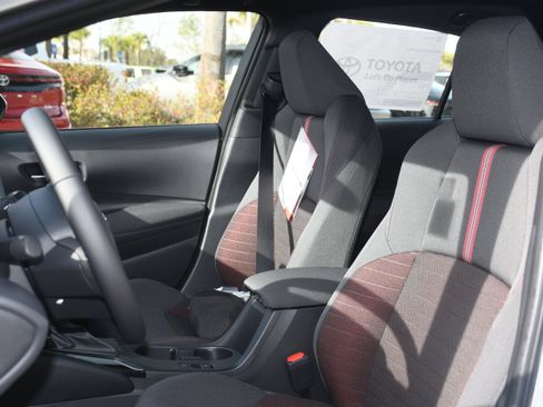 New 2026 Toyota Corolla SE image 7