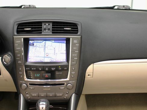 Used 2011 Lexus IS 250C image 59