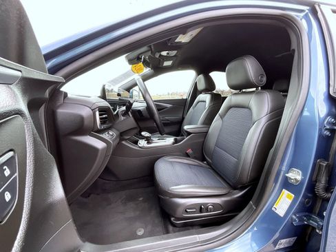 Used 2024 Buick Envista Preferred w/ Convenience I Package FWD image 10