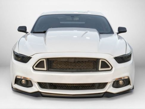 Used 2017 Ford Mustang GT w/ GT Performance Package image 3