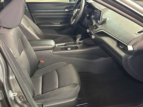 Used 2020 Nissan Altima 2.5 S FWD image 7
