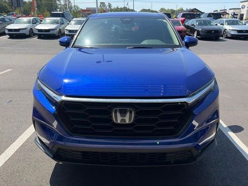 Used 2025 Honda CR-V LX image 11