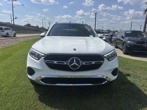 Used 2026 Mercedes-Benz GLC 300 4MATIC image 2
