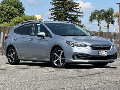 Used 2022 Subaru Impreza 2.0i Premium AWD/4WD image 1