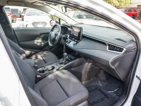 Used 2023 Toyota Corolla LE image 15