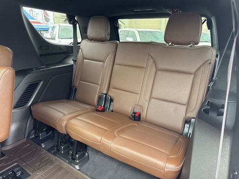 Used 2021 Chevrolet Tahoe High Country RWD image 23