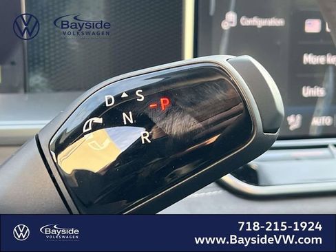 New 2026 Volkswagen Tiguan SE R-Line image 22