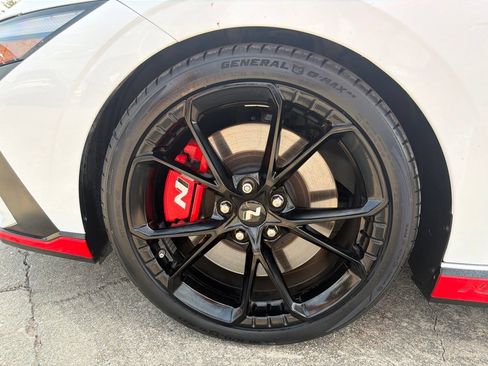 Used 2025 Hyundai Elantra N FWD image 7