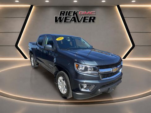 Used 2019 Chevrolet Colorado LT w/ LT Convenience Package AWD/4WD image 9