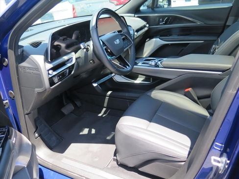 Certified 2024 Cadillac Lyriq Sport RWD image 10