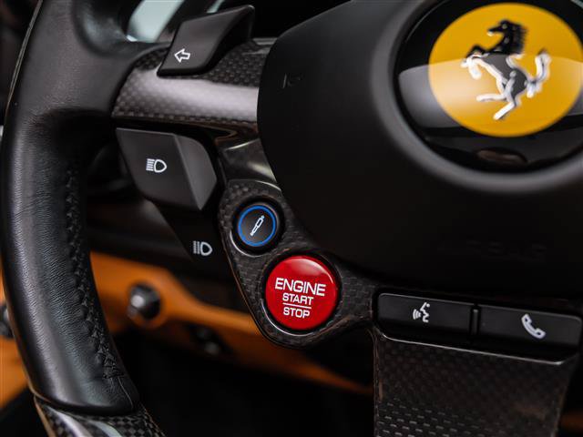 Used 2022 Ferrari F8 Tributo RWD image 32