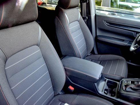Used 2026 Honda CR-V Sport image 10