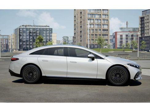 New 2026 Mercedes-Benz EQS 580 4MATIC Sedan image 15