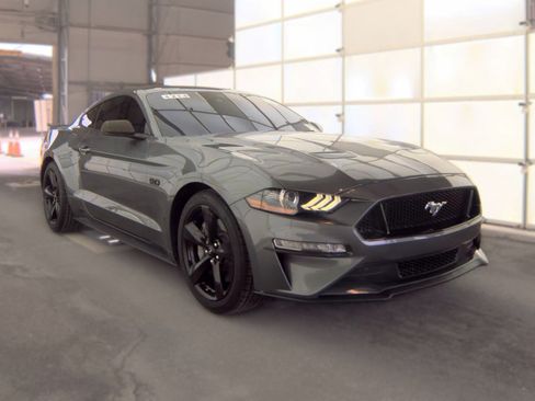 Used 2021 Ford Mustang GT w/ Equipment Group 301A RWD image 5