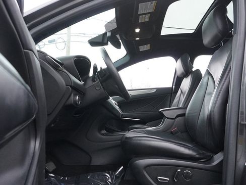 Used 2019 Lincoln MKC Reserve w/ MKC Climate Package image 33