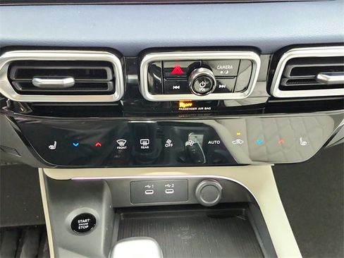 New 2026 Nissan Sentra SL w/ Floor Mat Package image 34