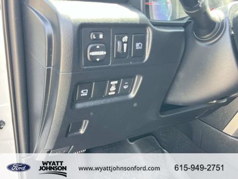 Used 2023 Toyota 4Runner Limited image 31