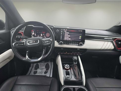 Used 2024 GMC Canyon AT4X image 15