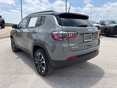 Used 2024 Jeep Compass Limited AWD/4WD image 4