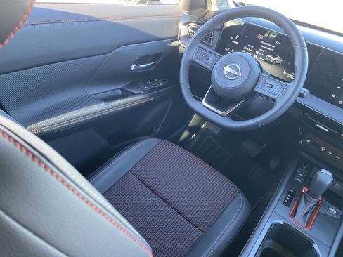 New 2026 Nissan Kicks SR w/ Cold Weather Package image 15