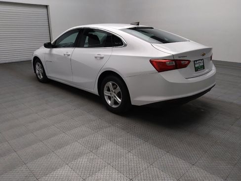 Used 2022 Chevrolet Malibu LS FWD image 5