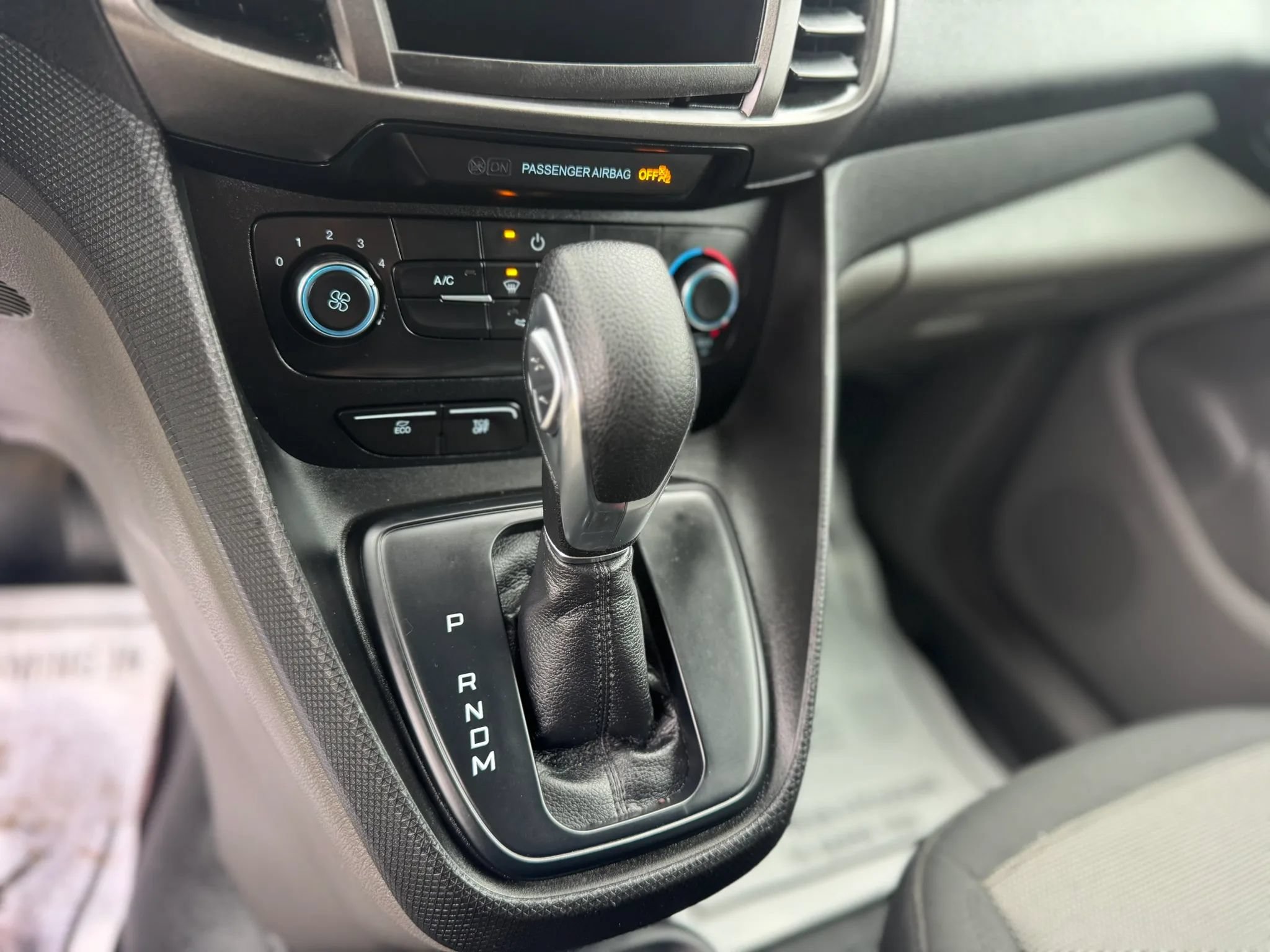 Used 2019 Ford Transit Connect XL FWD image 17