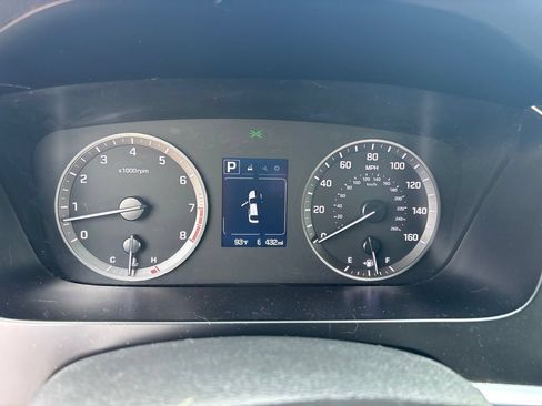 Used 2015 Hyundai Sonata SE FWD image 12