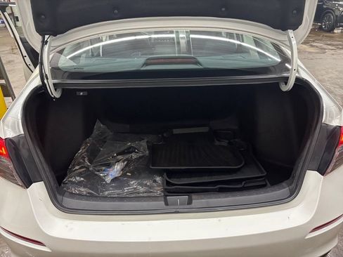 Used 2024 Honda Civic LX image 15