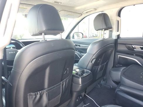 Used 2023 Kia Telluride SX Prestige AWD/4WD image 10