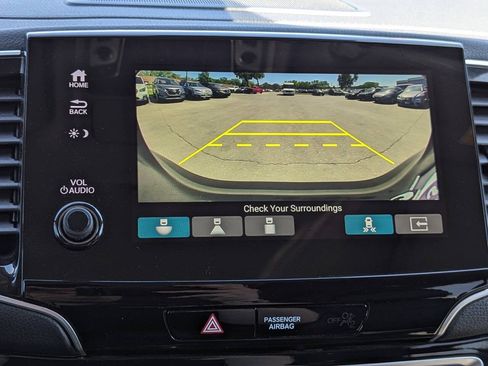 Used 2021 Honda Pilot Elite image 21
