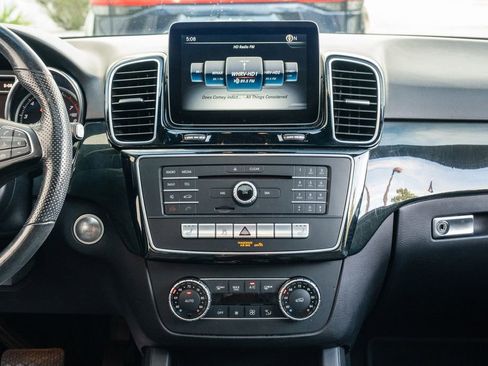 Used 2018 Mercedes-Benz GLE 350 w/ Premium 1 Package image 18