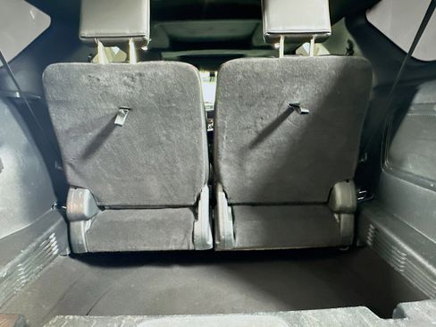 Used 2018 Ford Explorer Sport w/ Equipment Group 401A AWD/4WD image 30