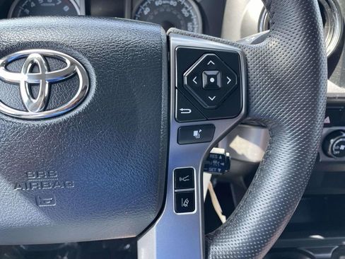 Used 2019 Toyota Tacoma SR5 image 32