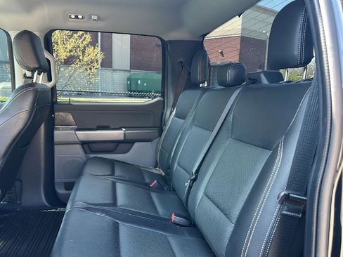 Certified 2021 Ford F150 XLT w/ Equipment Group 302A High image 19