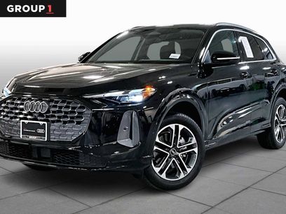 Used 2025 Audi Q5 Premium w/ Convenience Package