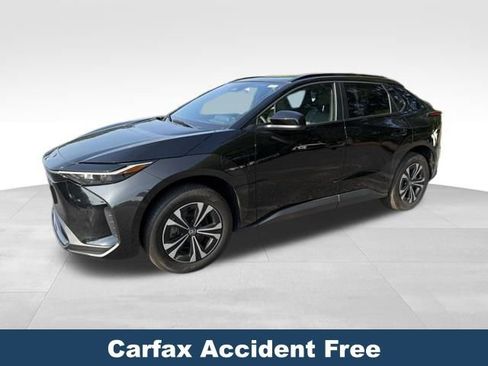 Used 2024 Toyota bZ4X AWD w/ Weather Package image 2