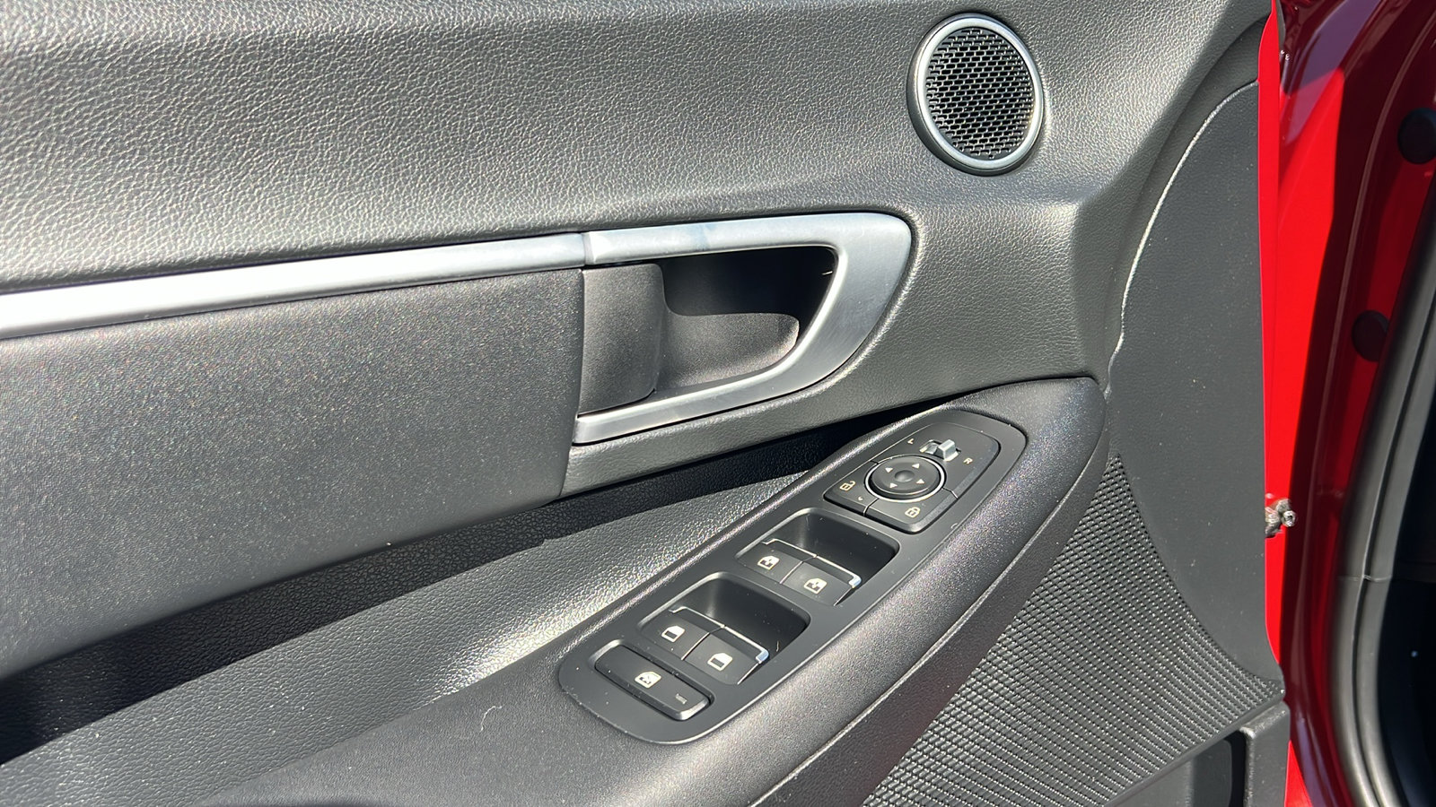 Used 2025 Hyundai Sonata SEL FWD image 15