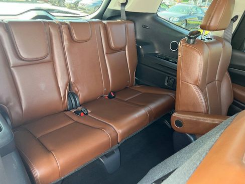 Used 2019 Subaru Ascent Touring AWD/4WD image 27