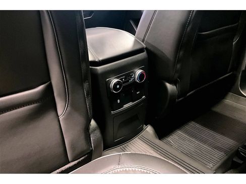 Used 2024 Ford Explorer XLT w/ Equipment Group 202A AWD/4WD image 12